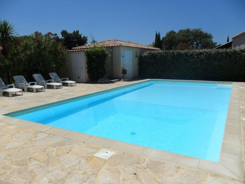 Hébergement de vacances Emmanuel