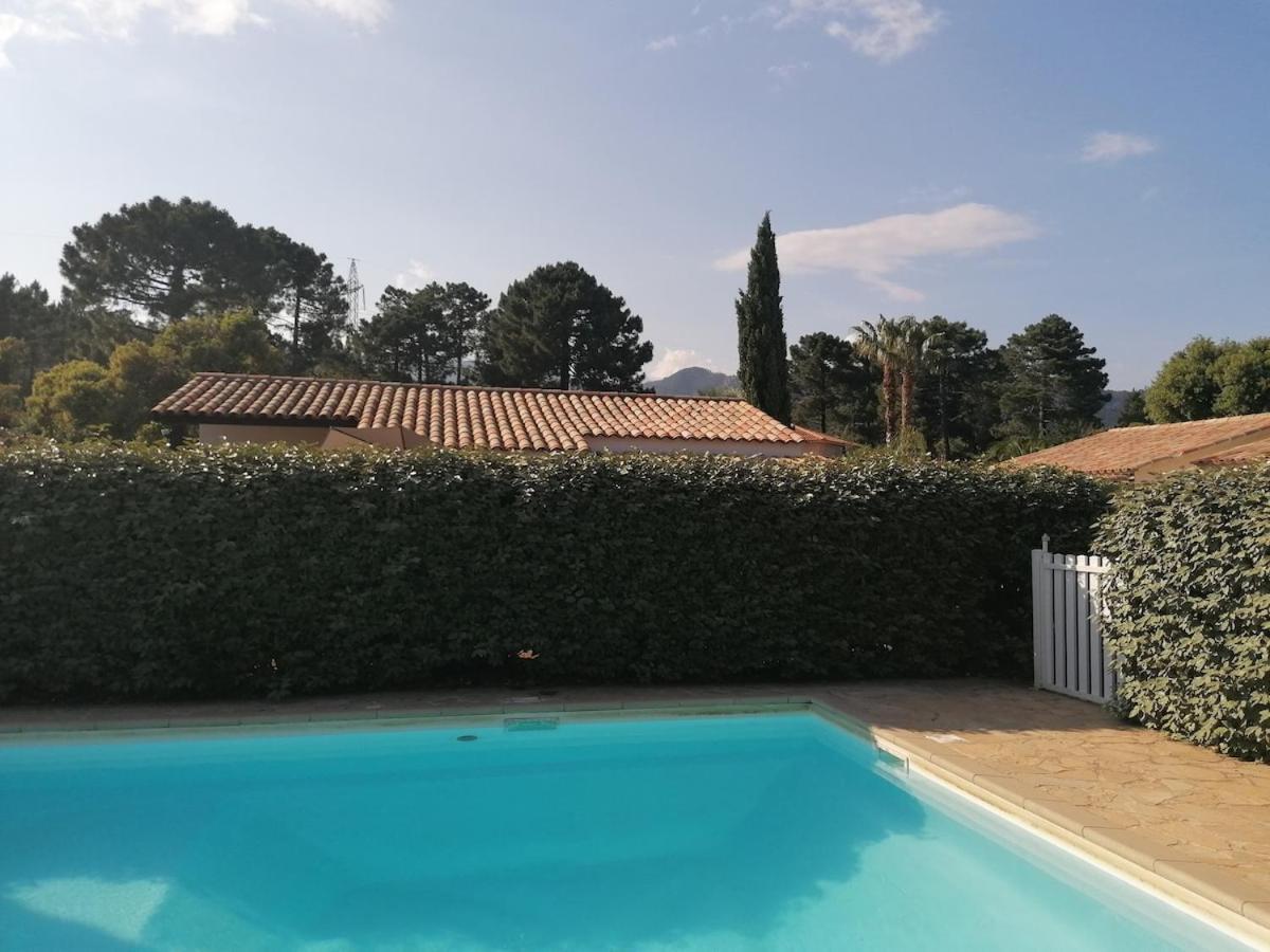 Hébergement de vacances Emmanuel Porto-Vecchio (Corsica)