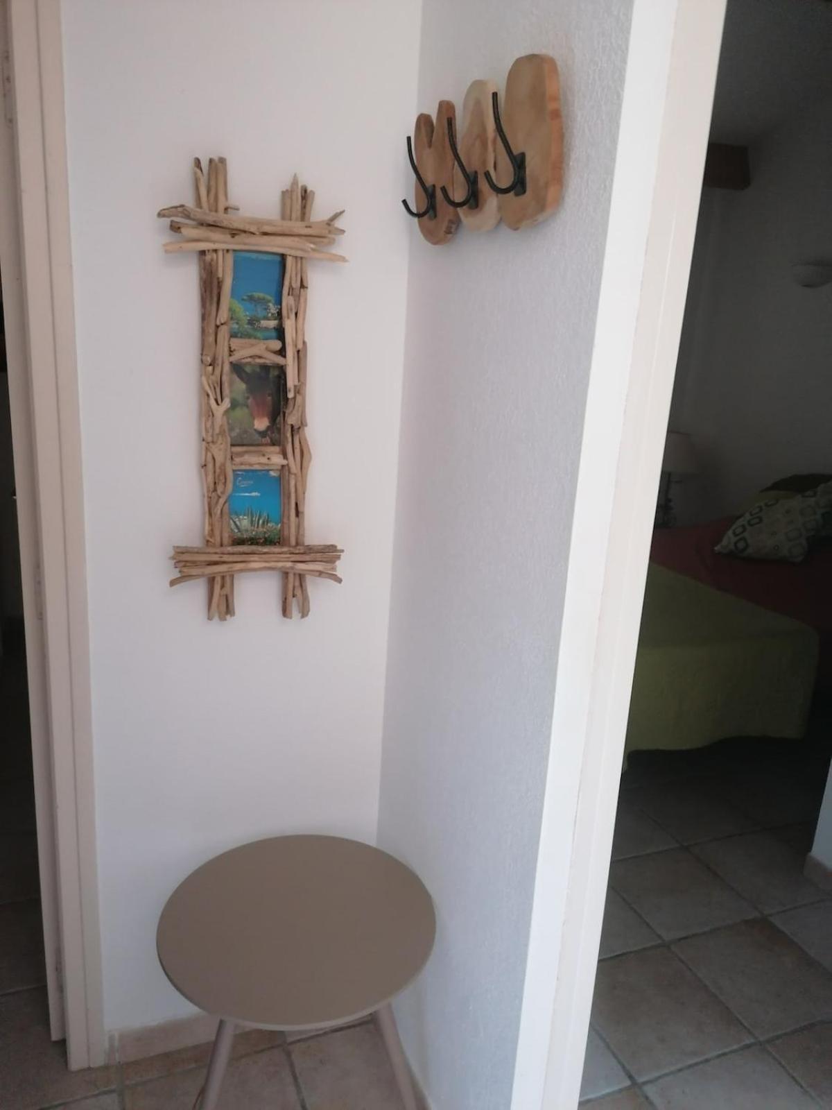 Emmanuel Hébergement de vacances Porto-Vecchio (Corsica)